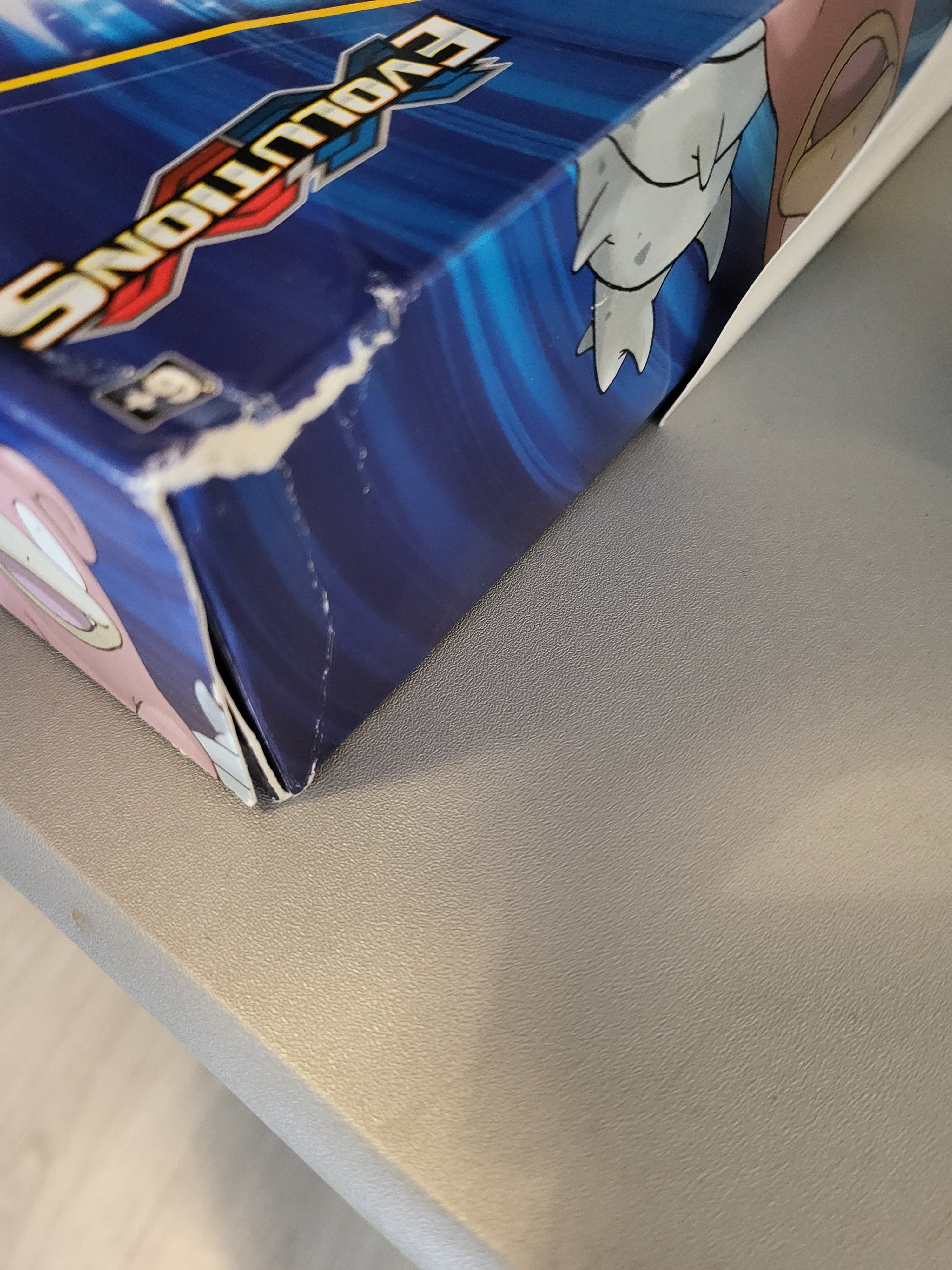 Pokémon Evolutions Kanto Power Collection Box - Featuring Mewtwo EX - NEW - Box Damage - See Pics